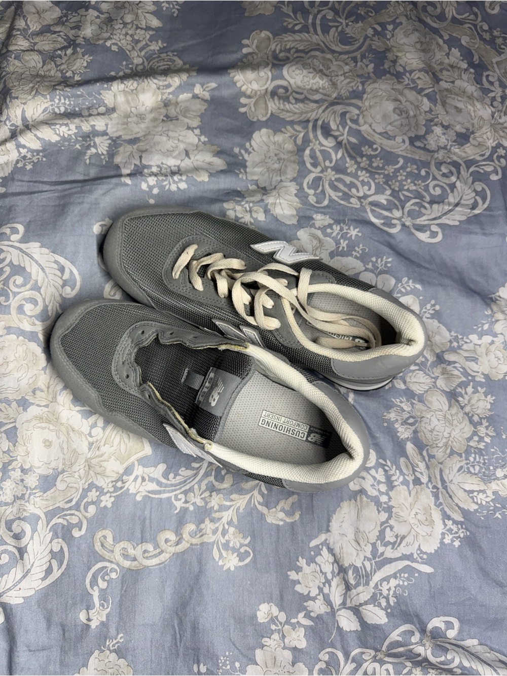 New Balance Men's Gray and White Athletic Sneakers
